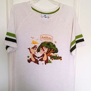 Disney Parks Animal Kingdom tshirt XL